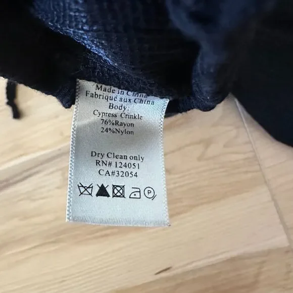 The Odells Black Cypress Crinkle Relaxed Fit Sheer Lightweight Pants Size Medium - Picture 5 of 6